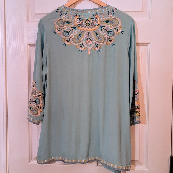 Soft Surroundings Embroidered Tunic in Aqua and Gold (XL) - Picture 5 of 6